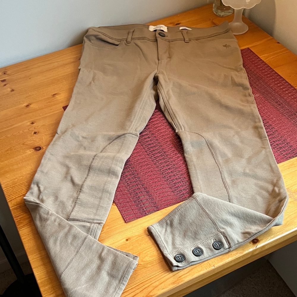 Abercrombie & Fitch Men's Khaki Riding-Style Stretch Chinos